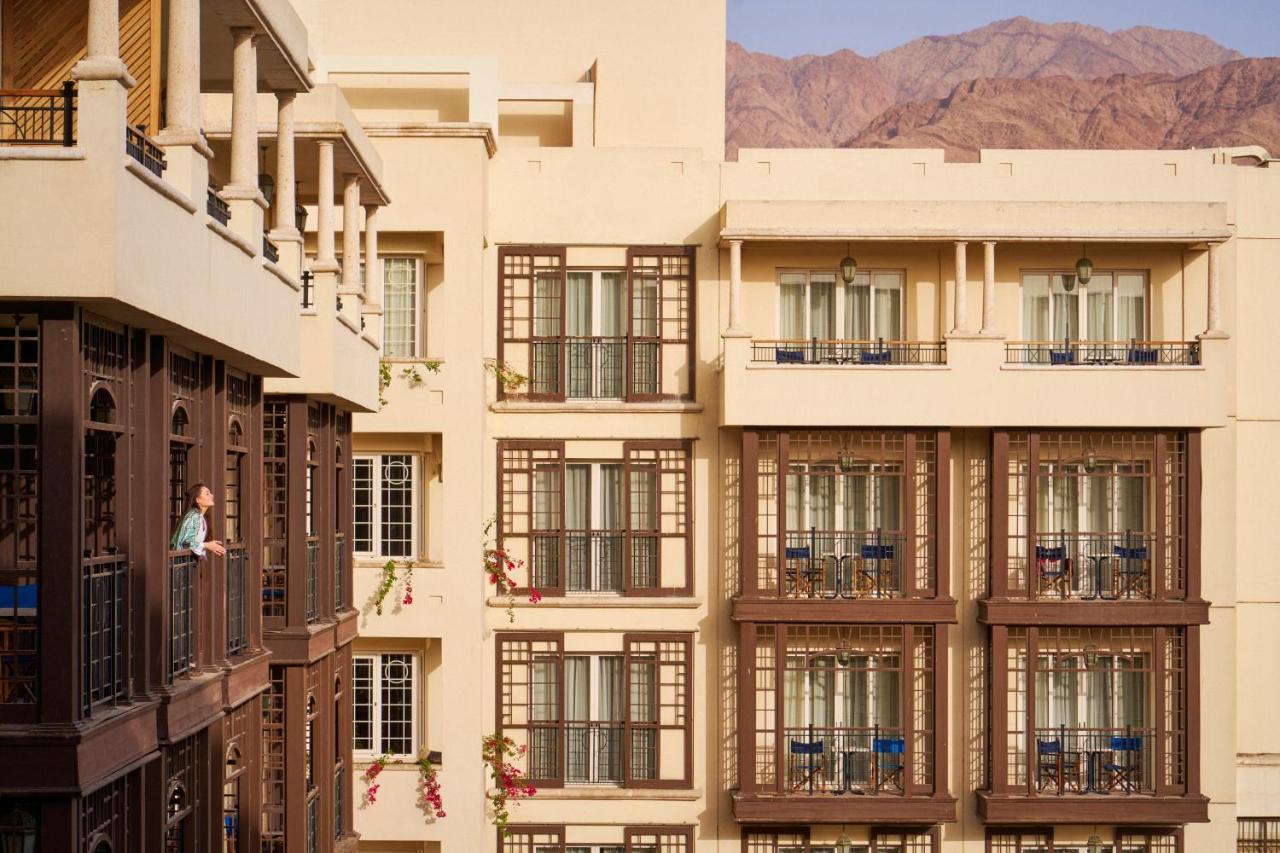 Moevenpick Resort & Residences Aqaba Exterior photo The Movenpick Resort in Petra